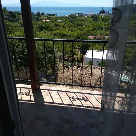 Mazikoy Tatil Evi * Bodrum